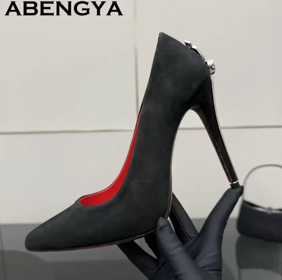 Hot Sale Pointy Toe Knee High Boots Women Patent Leather Metal Stiletto Thin Heels Chelsea Boots Winter Fashion Week Long Boots
